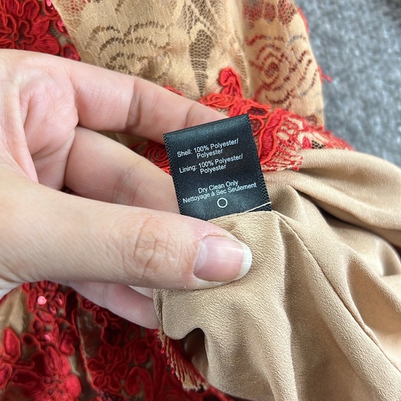 Dress The Population 3/4 Long Sleeve Above Knee Mini Dress Tan Red Lace Womens M - Picture 12 of 12